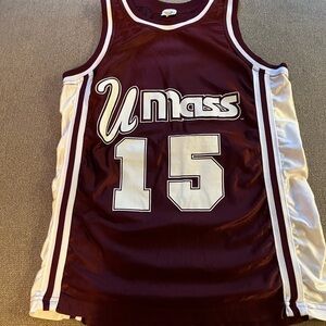 University of Massachusetts jersey #15 size M